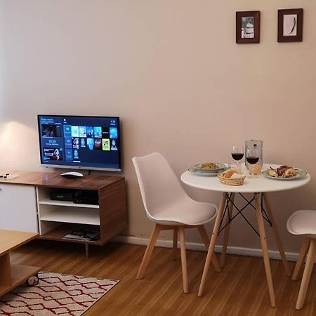 Апартаменти 2 Ambientes En Almagro En Av Corrientes Para 2 Personas Буенос-Айрес Екстер'єр фото