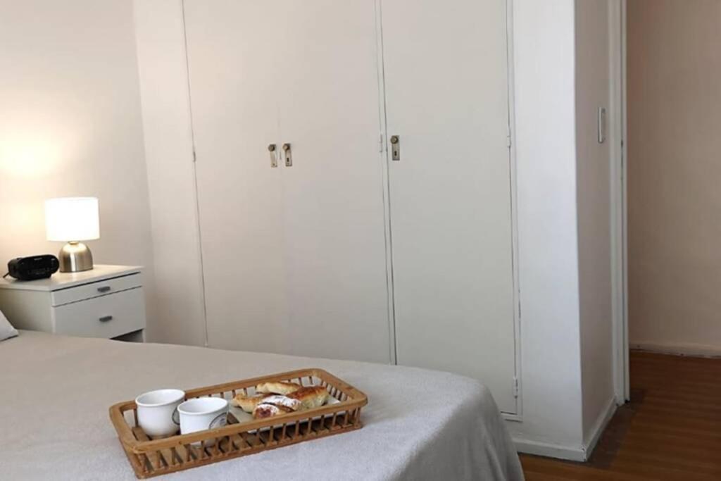 Апартаменти 2 Ambientes En Almagro En Av Corrientes Para 2 Personas Буенос-Айрес Екстер'єр фото